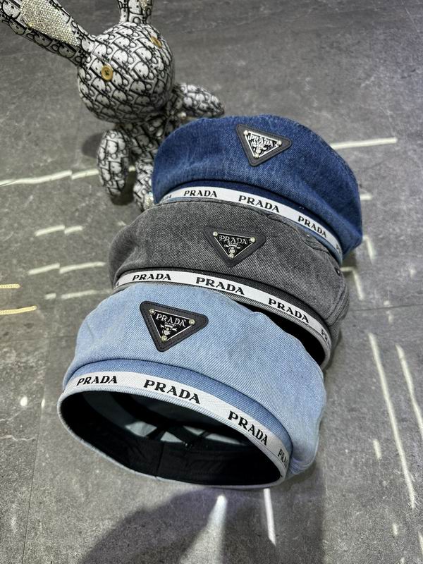 Prada beret dx10